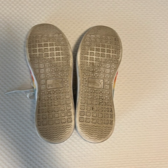 Puma 9.5 Memory Foam Sneakers - Picture 3 of 8